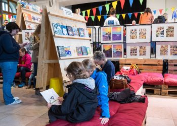 19. Europäische Kinder- und Jugendbuchmesse Saarbrücken - SAmstag.
Foto: Oliver Dietze
--
Veroeffentlichung nur nach vorheriger Honorar-Vereinbarung und mit Namensnennung.
Oliver Dietze // +49-(0)177-9761996 // post@oliverdietze.de // USt-ID DE262797891