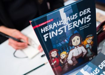 19. Europäische Kinder- und Jugendbuchmesse Saarbrücken - SAmstag.
Foto: Oliver Dietze
--
Veroeffentlichung nur nach vorheriger Honorar-Vereinbarung und mit Namensnennung.
Oliver Dietze // +49-(0)177-9761996 // post@oliverdietze.de // USt-ID DE262797891