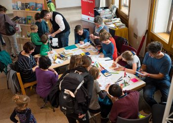 19. Europäische Kinder- und Jugendbuchmesse Saarbrücken - SAmstag.
Foto: Oliver Dietze
--
Veroeffentlichung nur nach vorheriger Honorar-Vereinbarung und mit Namensnennung.
Oliver Dietze // +49-(0)177-9761996 // post@oliverdietze.de // USt-ID DE262797891