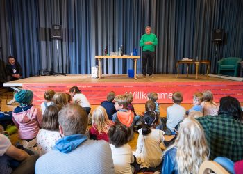 19. Europäische Kinder- und Jugendbuchmesse Saarbrücken - SAmstag.
Foto: Oliver Dietze
--
Veroeffentlichung nur nach vorheriger Honorar-Vereinbarung und mit Namensnennung.
Oliver Dietze // +49-(0)177-9761996 // post@oliverdietze.de // USt-ID DE262797891