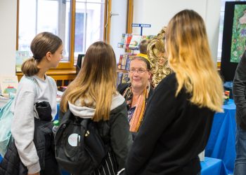 19. Europäische Kinder- und Jugendbuchmesse Saarbrücken - Tag 1.
Foto: Oliver Dietze
--
Veroeffentlichung nur nach vorheriger Honorar-Vereinbarung und mit Namensnennung.
Oliver Dietze // +49-(0)177-9761996 // post@oliverdietze.de // USt-ID DE262797891