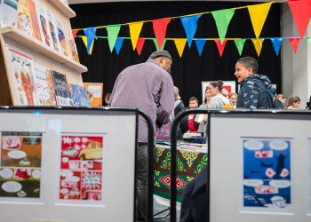 19. Europäische Kinder- und Jugendbuchmesse Saarbrücken - Tag 1.
Foto: Oliver Dietze
--
Veroeffentlichung nur nach vorheriger Honorar-Vereinbarung und mit Namensnennung.
Oliver Dietze // +49-(0)177-9761996 // post@oliverdietze.de // USt-ID DE262797891