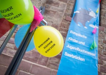 21. Europäische Kinder- und Jugendbuchmesse Saarbrücken:
Impressionen.
Foto: Oliver Dietze
--
Veroeffentlichung nur nach vorheriger Honorar-Vereinbarung und mit Namensnennung.
Oliver Dietze // +49-(0)177-9761996 // post@oliverdietze.de // USt-ID DE262797891