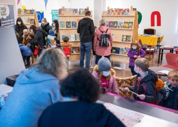 21. Europäische Kinder- und Jugendbuchmesse Saarbrücken:
Impressionen.
Foto: Oliver Dietze
--
Veroeffentlichung nur nach vorheriger Honorar-Vereinbarung und mit Namensnennung.
Oliver Dietze // +49-(0)177-9761996 // post@oliverdietze.de // USt-ID DE262797891