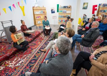 21. Europäische Kinder- und Jugendbuchmesse Saarbrücken:
Foto: Oliver Dietze
--
Veroeffentlichung nur nach vorheriger Honorar-Vereinbarung und mit Namensnennung.
Oliver Dietze // +49-(0)177-9761996 // post@oliverdietze.de // USt-ID DE262797891