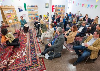 21. Europäische Kinder- und Jugendbuchmesse Saarbrücken:
Foto: Oliver Dietze
--
Veroeffentlichung nur nach vorheriger Honorar-Vereinbarung und mit Namensnennung.
Oliver Dietze // +49-(0)177-9761996 // post@oliverdietze.de // USt-ID DE262797891