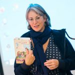 21. Europäische Kinder- und Jugendbuchmesse Saarbrücken:
Die Autorin Juma Kliebenstein liest in der Stiftung Demokratie Saarland aus ihrem Buch "7 Tage sturmfrei".
Foto: Oliver Dietze
--
Veroeffentlichung nur nach vorheriger Honorar-Vereinbarung und mit Namensnennung.
Oliver Dietze // +49-(0)177-9761996 // post@oliverdietze.de // USt-ID DE262797891