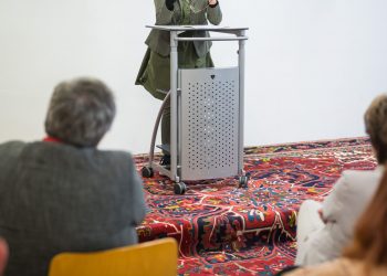 21. Europäische Kinder- und Jugendbuchmesse Saarbrücken:
Eröffnung. Kulturdezernentin Sabine Dengel spricht zu den Gästen.
Foto: Oliver Dietze
--
Veroeffentlichung nur nach vorheriger Honorar-Vereinbarung und mit Namensnennung.
Oliver Dietze // +49-(0)177-9761996 // post@oliverdietze.de // USt-ID DE262797891