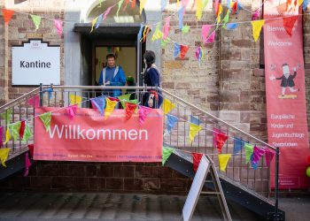 Am 11.10.2023 begann die 23. Europäische Kinder- und Jugendbuchmesse in Saarbrücken.
Foto: Oliver Dietze
--
Veroeffentlichung nur nach vorheriger Honorar-Vereinbarung und mit Namensnennung.
Oliver Dietze // +49-(0)177-9761996 // post@oliverdietze.de // USt-ID DE262797891