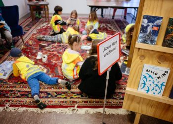 Am 11.10.2023 begann die 23. Europäische Kinder- und Jugendbuchmesse in Saarbrücken.
Foto: Oliver Dietze
--
Veroeffentlichung nur nach vorheriger Honorar-Vereinbarung und mit Namensnennung.
Oliver Dietze // +49-(0)177-9761996 // post@oliverdietze.de // USt-ID DE262797891