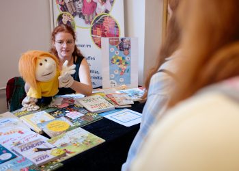 Am 11.10.2023 begann die 23. Europäische Kinder- und Jugendbuchmesse in Saarbrücken.
Foto: Oliver Dietze
--
Veroeffentlichung nur nach vorheriger Honorar-Vereinbarung und mit Namensnennung.
Oliver Dietze // +49-(0)177-9761996 // post@oliverdietze.de // USt-ID DE262797891