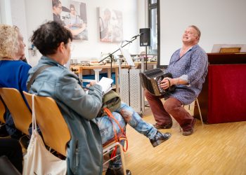 Am 11.10.2023 begann die 23. Europäische Kinder- und Jugendbuchmesse in Saarbrücken.
Foto: Oliver Dietze
--
Veroeffentlichung nur nach vorheriger Honorar-Vereinbarung und mit Namensnennung.
Oliver Dietze // +49-(0)177-9761996 // post@oliverdietze.de // USt-ID DE262797891