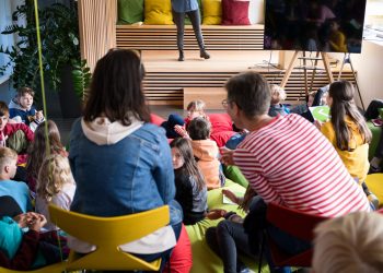 Am 11.10.2023 begann die 23. Europäische Kinder- und Jugendbuchmesse in Saarbrücken.
Foto: Oliver Dietze
--
Veroeffentlichung nur nach vorheriger Honorar-Vereinbarung und mit Namensnennung.
Oliver Dietze // +49-(0)177-9761996 // post@oliverdietze.de // USt-ID DE262797891