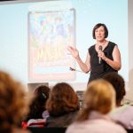 Am 11.10.2023 begann die 23. Europäische Kinder- und Jugendbuchmesse in Saarbrücken.
Foto: Oliver Dietze
--
Veroeffentlichung nur nach vorheriger Honorar-Vereinbarung und mit Namensnennung.
Oliver Dietze // +49-(0)177-9761996 // post@oliverdietze.de // USt-ID DE262797891