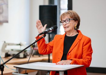 Am 11.10.2023 begann die 23. Europäische Kinder- und Jugendbuchmesse in Saarbrücken.
Foto: Oliver Dietze
--
Veroeffentlichung nur nach vorheriger Honorar-Vereinbarung und mit Namensnennung.
Oliver Dietze // +49-(0)177-9761996 // post@oliverdietze.de // USt-ID DE262797891