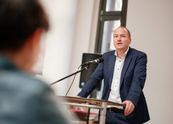 Am 11.10.2023 begann die 23. Europäische Kinder- und Jugendbuchmesse in Saarbrücken.
Foto: Oliver Dietze
--
Veroeffentlichung nur nach vorheriger Honorar-Vereinbarung und mit Namensnennung.
Oliver Dietze // +49-(0)177-9761996 // post@oliverdietze.de // USt-ID DE262797891