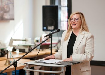 Am 11.10.2023 begann die 23. Europäische Kinder- und Jugendbuchmesse in Saarbrücken.
Foto: Oliver Dietze
--
Veroeffentlichung nur nach vorheriger Honorar-Vereinbarung und mit Namensnennung.
Oliver Dietze // +49-(0)177-9761996 // post@oliverdietze.de // USt-ID DE262797891