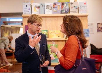 Am 11.10.2023 begann die 23. Europäische Kinder- und Jugendbuchmesse in Saarbrücken.
Foto: Oliver Dietze
--
Veroeffentlichung nur nach vorheriger Honorar-Vereinbarung und mit Namensnennung.
Oliver Dietze // +49-(0)177-9761996 // post@oliverdietze.de // USt-ID DE262797891