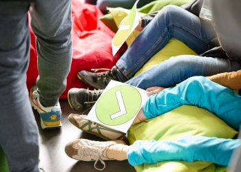 Am 11.10.2023 begann die 23. Europäische Kinder- und Jugendbuchmesse in Saarbrücken.
Foto: Oliver Dietze
--
Veroeffentlichung nur nach vorheriger Honorar-Vereinbarung und mit Namensnennung.
Oliver Dietze // +49-(0)177-9761996 // post@oliverdietze.de // USt-ID DE262797891