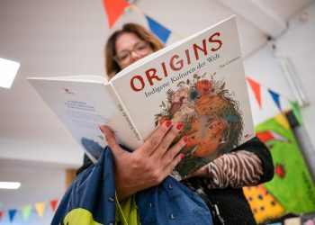 24. Europäische Kinder- und Jugendbuchmesse:
Foto: Oliver Dietze
--
Veröffentlichung nur nach vorheriger Honorar-Vereinbarung und mit Namensnennung.
Oliver Dietze // +49-(0)177-9761996 // post@oliverdietze.de // USt-ID DE262797891