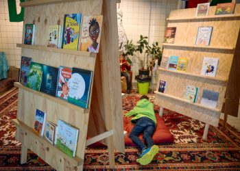 24. Europäische Kinder- und Jugendbuchmesse:
Foto: Oliver Dietze
--
Veröffentlichung nur nach vorheriger Honorar-Vereinbarung und mit Namensnennung.
Oliver Dietze // +49-(0)177-9761996 // post@oliverdietze.de // USt-ID DE262797891