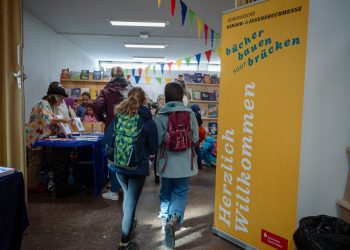 24. Europäische Kinder- und Jugendbuchmesse:
Foto: Oliver Dietze
--
Veröffentlichung nur nach vorheriger Honorar-Vereinbarung und mit Namensnennung.
Oliver Dietze // +49-(0)177-9761996 // post@oliverdietze.de // USt-ID DE262797891