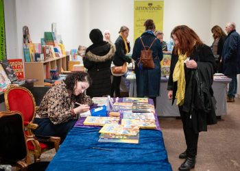 24. Europäische Kinder- und Jugendbuchmesse:
Foto: Oliver Dietze
--
Veröffentlichung nur nach vorheriger Honorar-Vereinbarung und mit Namensnennung.
Oliver Dietze // +49-(0)177-9761996 // post@oliverdietze.de // USt-ID DE262797891