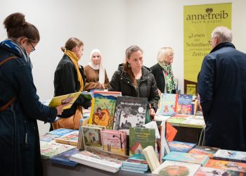 24. Europäische Kinder- und Jugendbuchmesse:
Foto: Oliver Dietze
--
Veröffentlichung nur nach vorheriger Honorar-Vereinbarung und mit Namensnennung.
Oliver Dietze // +49-(0)177-9761996 // post@oliverdietze.de // USt-ID DE262797891