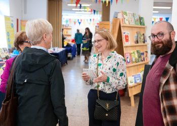 24. Europäische Kinder- und Jugendbuchmesse:
Foto: Oliver Dietze
--
Veröffentlichung nur nach vorheriger Honorar-Vereinbarung und mit Namensnennung.
Oliver Dietze // +49-(0)177-9761996 // post@oliverdietze.de // USt-ID DE262797891