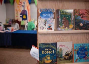 24. Europäische Kinder- und Jugendbuchmesse:
Foto: Oliver Dietze
--
Veröffentlichung nur nach vorheriger Honorar-Vereinbarung und mit Namensnennung.
Oliver Dietze // +49-(0)177-9761996 // post@oliverdietze.de // USt-ID DE262797891