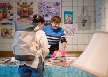 24. Europäische Kinder- und Jugendbuchmesse:
Foto: Oliver Dietze
--
Veröffentlichung nur nach vorheriger Honorar-Vereinbarung und mit Namensnennung.
Oliver Dietze // +49-(0)177-9761996 // post@oliverdietze.de // USt-ID DE262797891