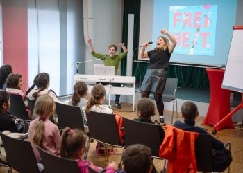24. Europäische Kinder- und Jugendbuchmesse:
Foto: Oliver Dietze
--
Veröffentlichung nur nach vorheriger Honorar-Vereinbarung und mit Namensnennung.
Oliver Dietze // +49-(0)177-9761996 // post@oliverdietze.de // USt-ID DE262797891