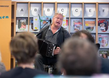 Eröffnung der Kinder- und Jugendbuchmesse in der Stadtbibliothek Saarbrücken.