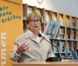 Eröffnung der Kinder- und Jugendbuchmesse in der Stadtbibliothek Saarbrücken.