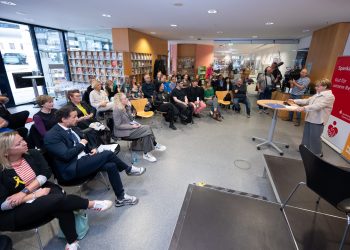 Eröffnung der Kinder- und Jugendbuchmesse in der Stadtbibliothek Saarbrücken.