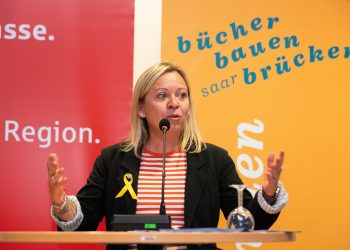 Eröffnung der Kinder- und Jugendbuchmesse in der Stadtbibliothek Saarbrücken.