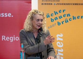 Eröffnung der Kinder- und Jugendbuchmesse in der Stadtbibliothek Saarbrücken.