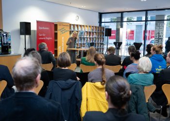 Eröffnung der Kinder- und Jugendbuchmesse in der Stadtbibliothek Saarbrücken.