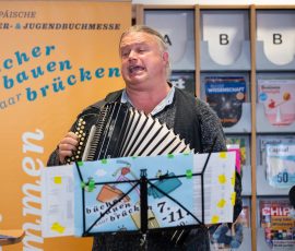 Eröffnung der Kinder- und Jugendbuchmesse in der Stadtbibliothek Saarbrücken.