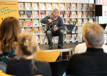 Eröffnung der Kinder- und Jugendbuchmesse in der Stadtbibliothek Saarbrücken.