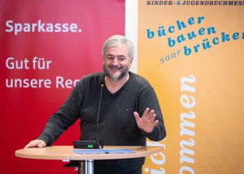 Eröffnung der Kinder- und Jugendbuchmesse in der Stadtbibliothek Saarbrücken.