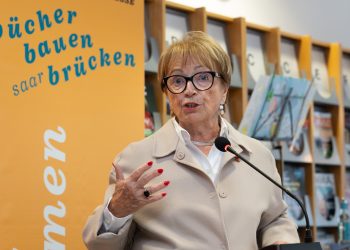 Eröffnung der Kinder- und Jugendbuchmesse in der Stadtbibliothek Saarbrücken.